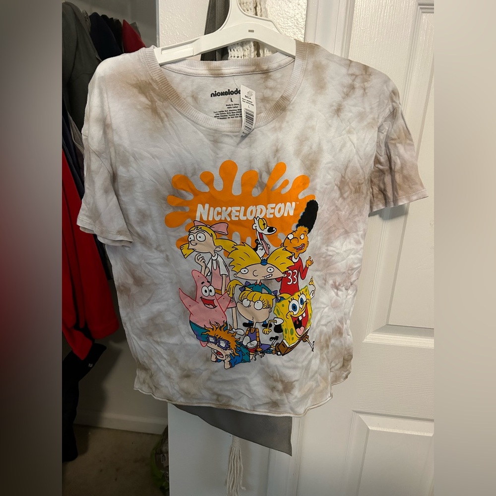 Nickelodeon T shirt